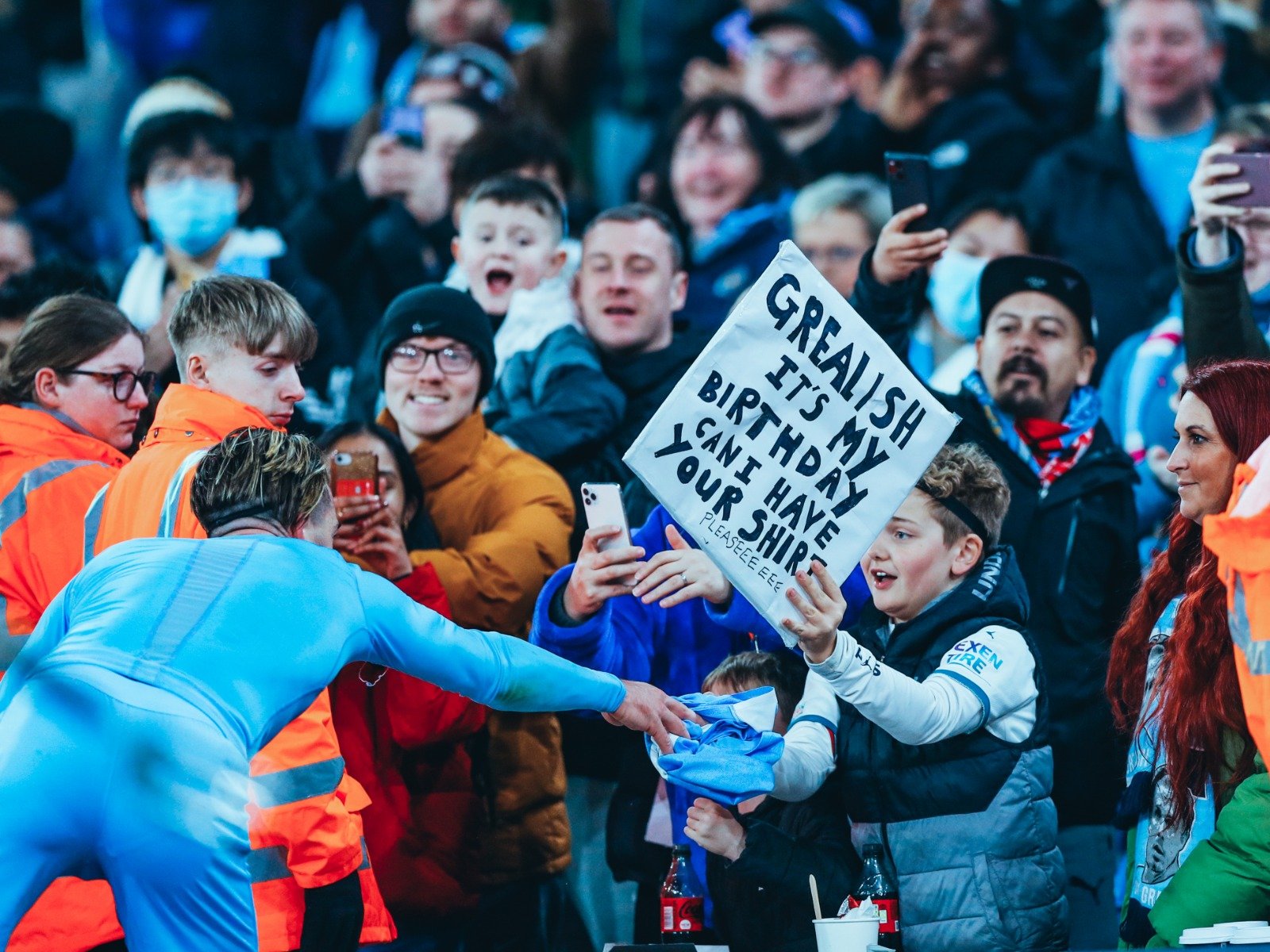 显然不仅仅 显然不仅仅